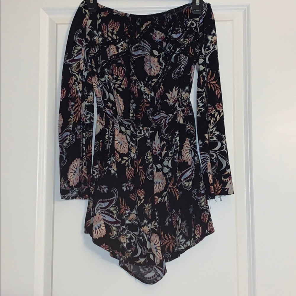 Floral long sleeve romper WITH pockets
